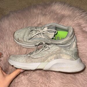 Nike Superrep Light Grey Running Sneakers